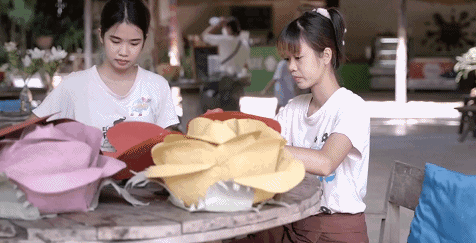 泰国造纸术用便便当原料：每天都是重口味