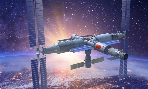太空用电自由！中国空间站装上4个“巨型翅膀”：日发电1000度