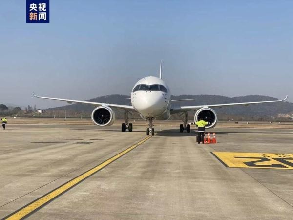 兔年首飞！全球首架C919国产客机飞至南昌