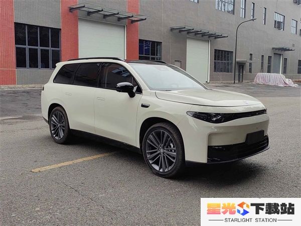 起售低于20万 零跑全新中大型六座SUV C16预告：北京车展见